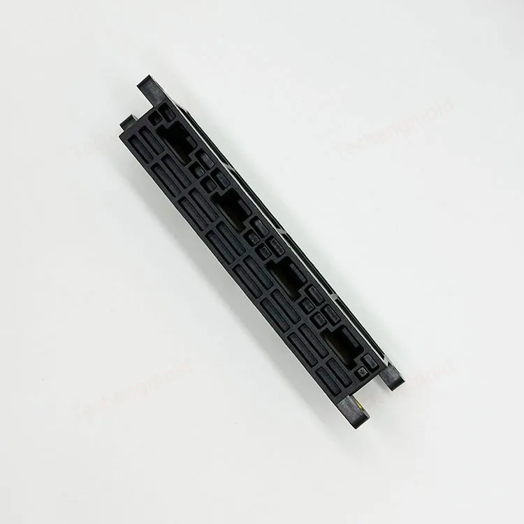 特诚科技精密工程塑料注塑件实拍